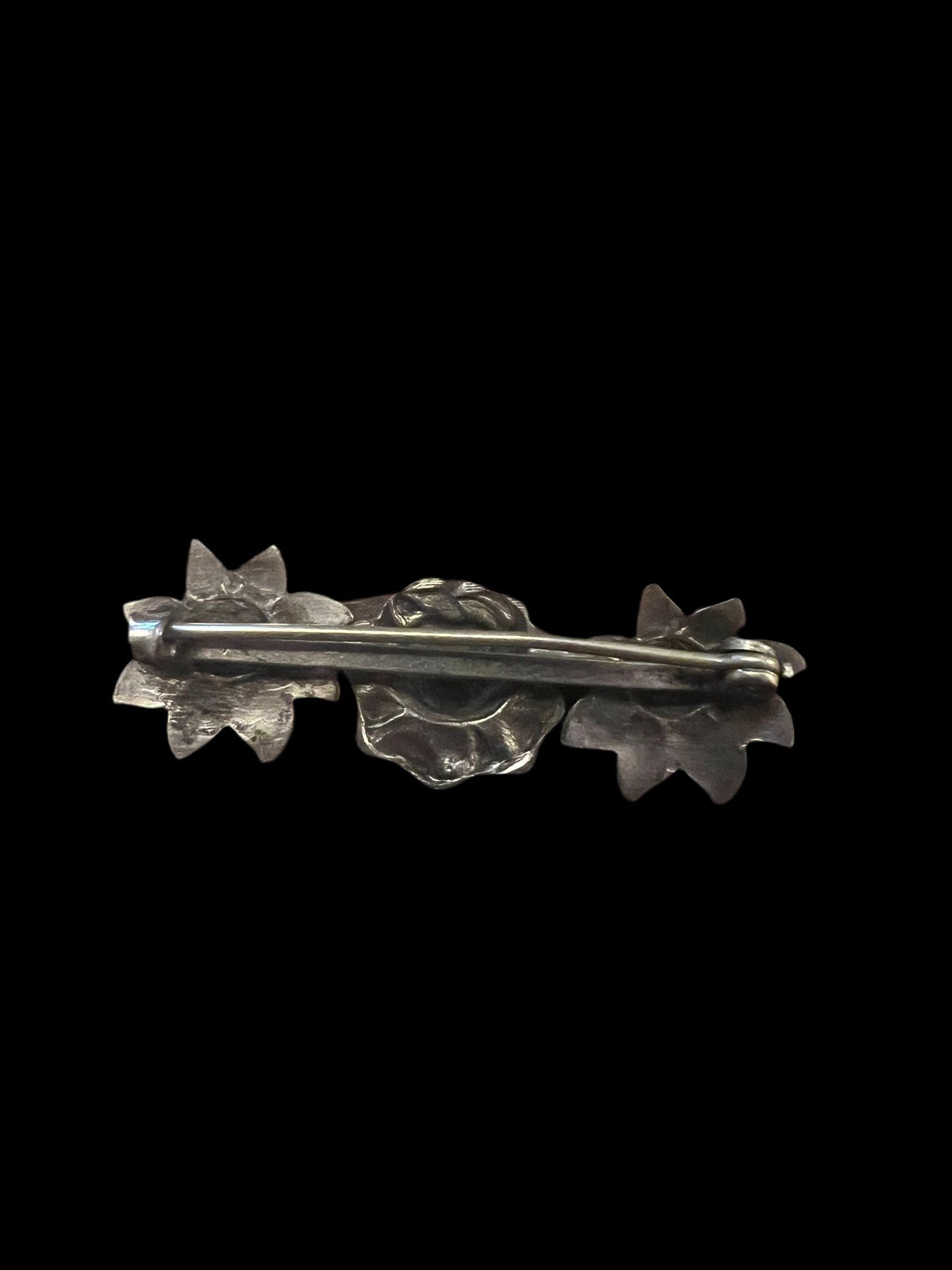 Art Nouveau Floral Pin