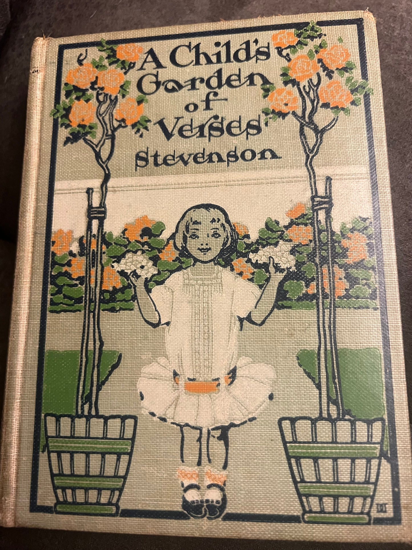 A Child's Garden of Verses Book, By: Robert Luis Stevenson