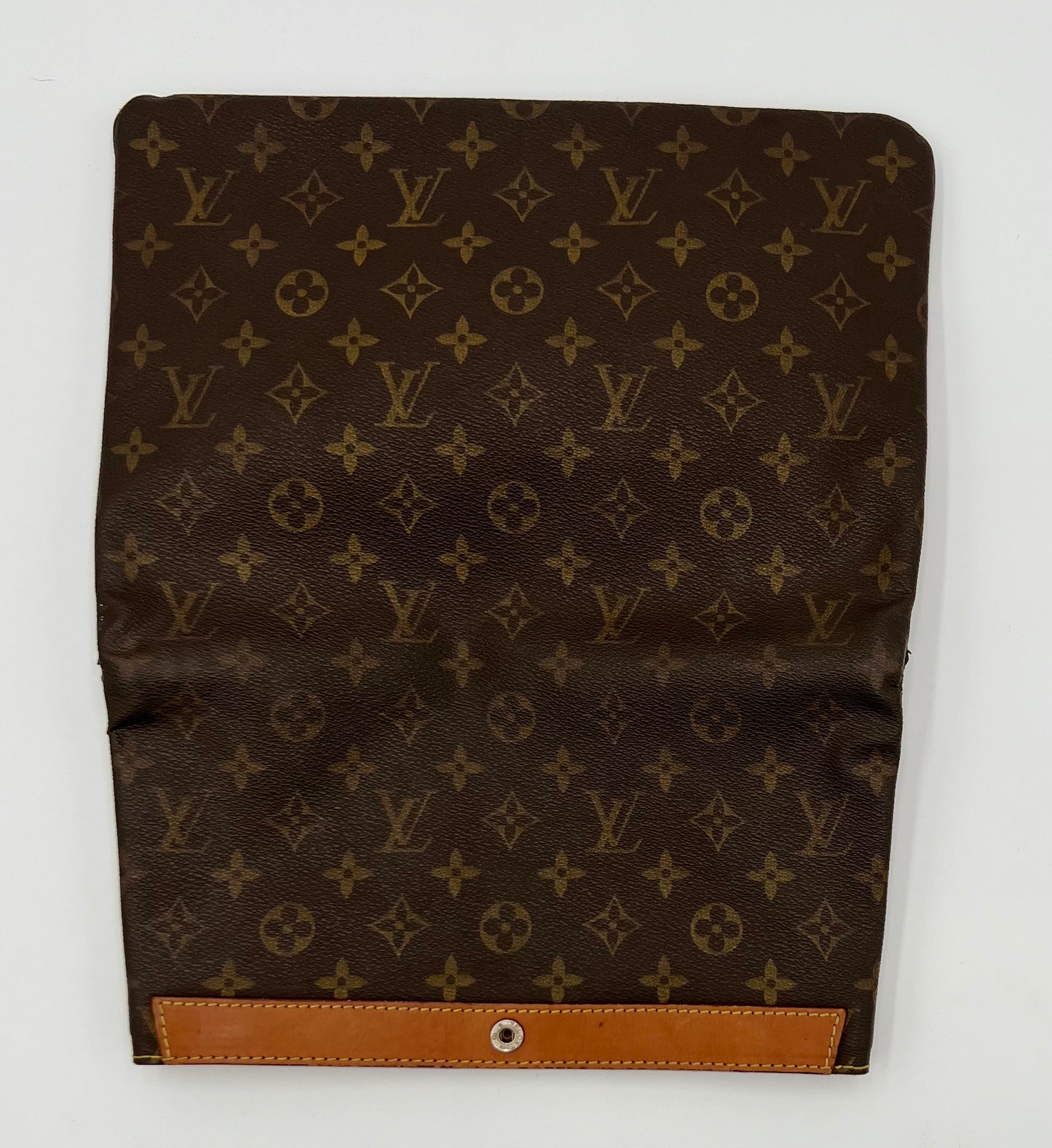 Louis Vuitton Pochette Pliante Clutch