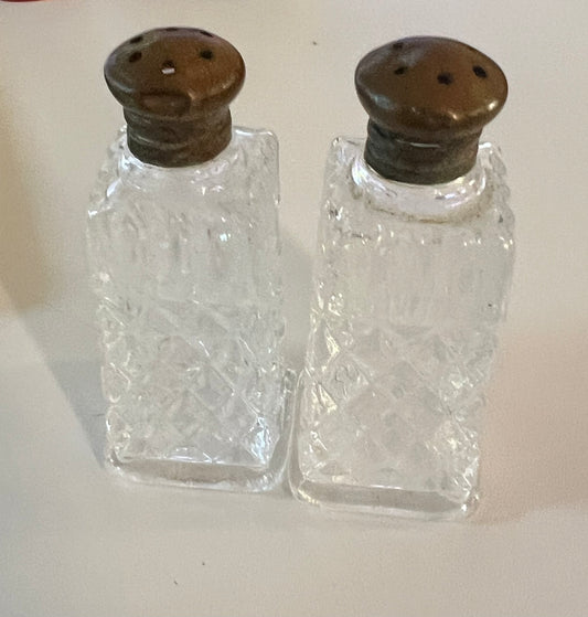 Crystal Diamond Salt & Pepper Shakers