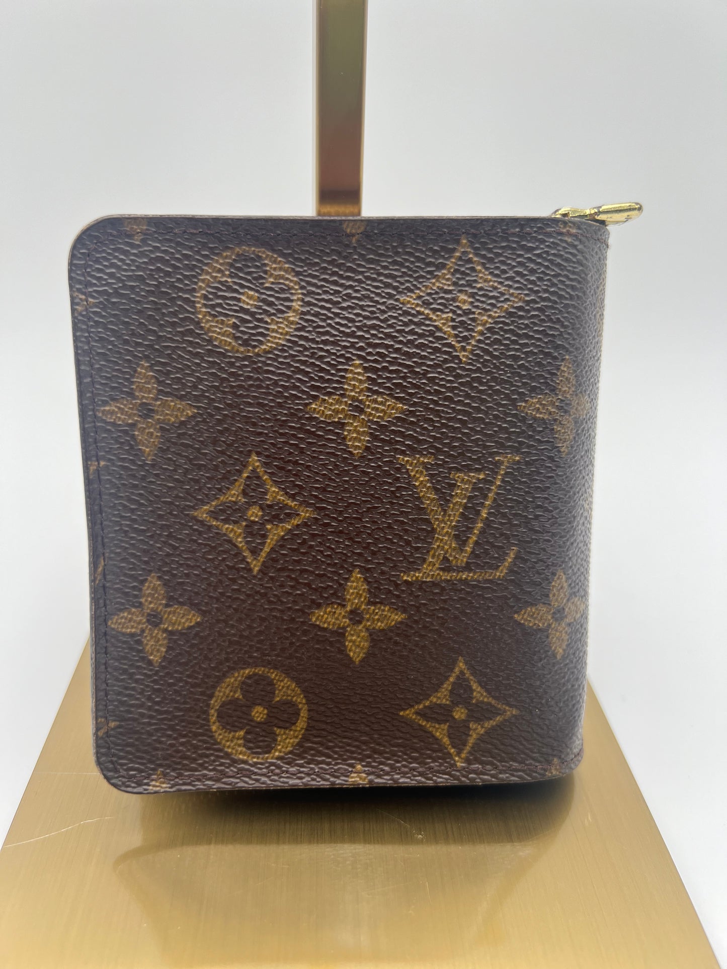 Louis Vuitton Monogram Zippe Zip Wallet