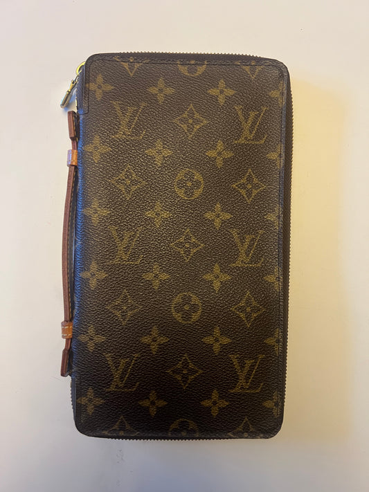 Louis Vuitton Voyage Organizer Wallet